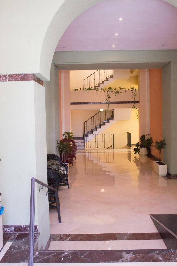 Residencial Las Flores Μαρμπέλλα Εξωτερικό φωτογραφία